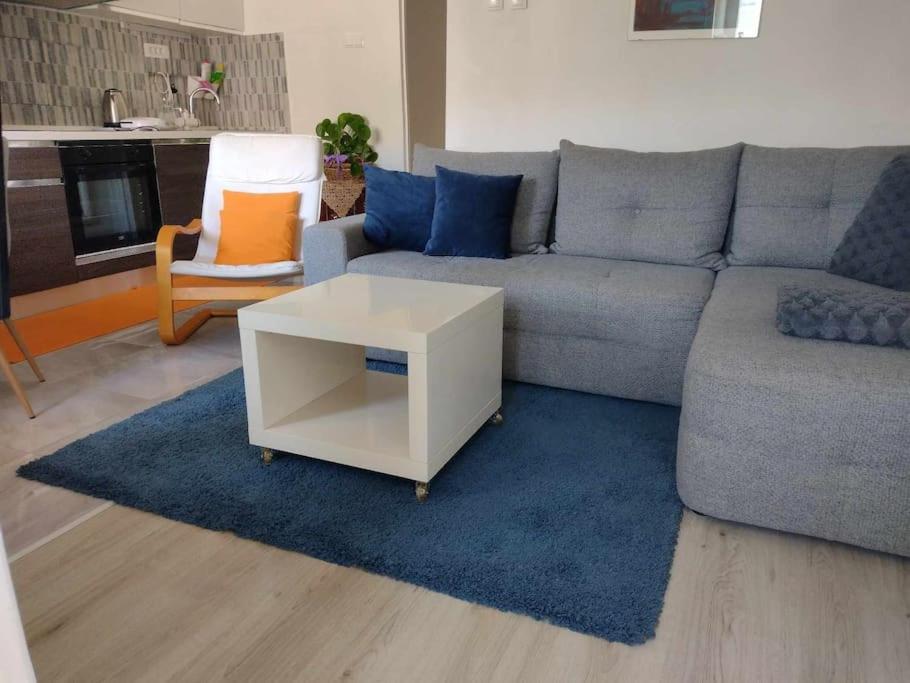 Beautiful Apartment With 2 Terraces And A Parking Space Kaštela Exterior foto
