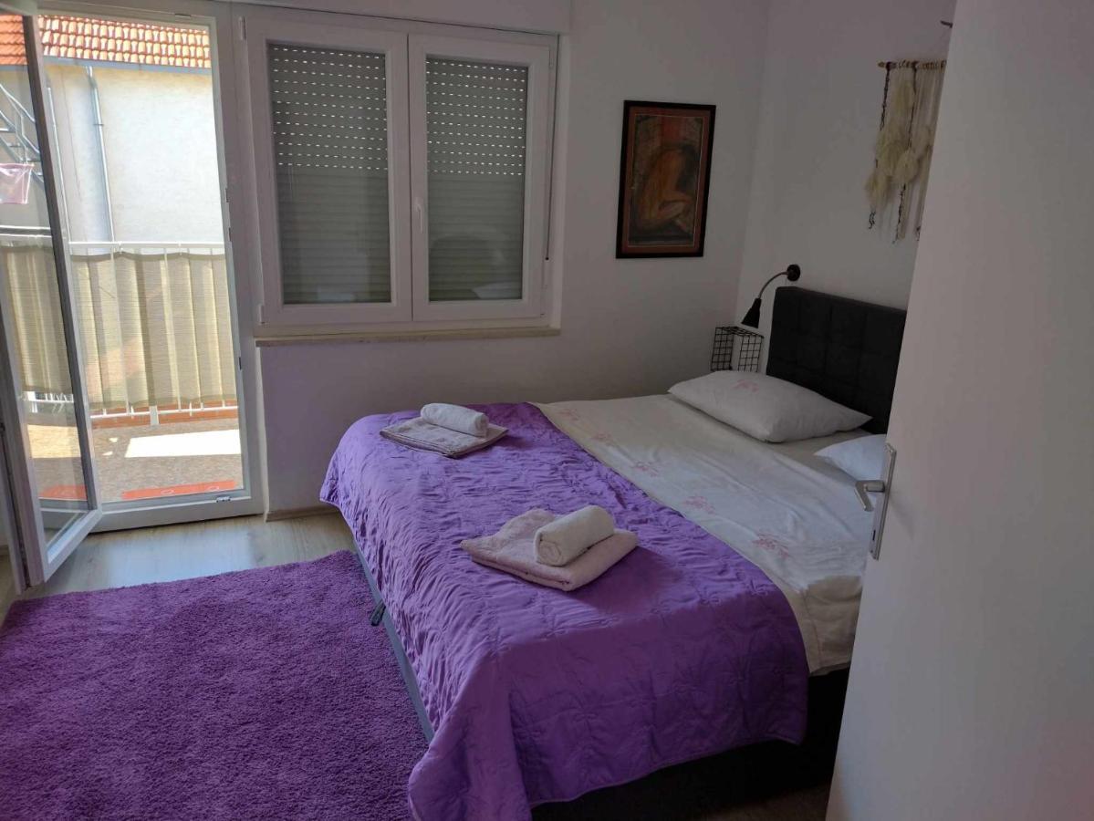 Beautiful Apartment With 2 Terraces And A Parking Space Kaštela Exterior foto
